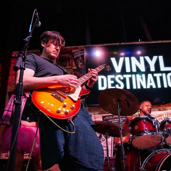 Vinyl Destination live photo 39
